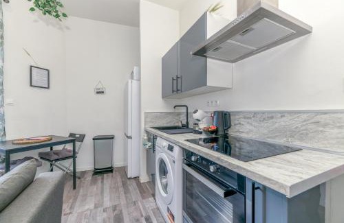 Secteur 3 Apartment | R'Apparts Studio Little Nature