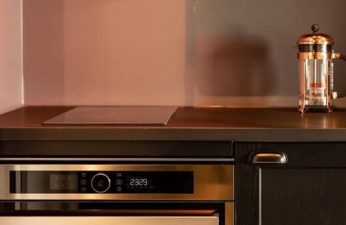 Haaleiti Apartment | R13 Deluxe bunk bed S