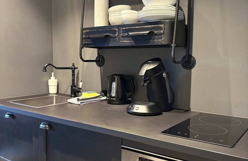 Haaleiti Apartment | R13 Deluxe bunk bed S