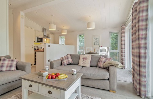 Milverton Ski Chalet | Rabbits Warren Lodge