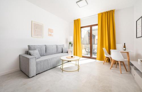 Mokotow Apartment | Racławicka 7 Deluxe Studios by BookingHost