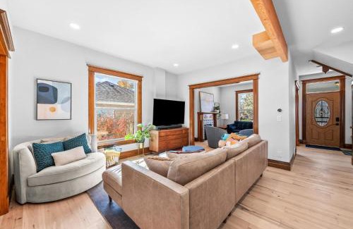 Whittier House | Race St - Denver