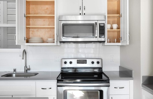 Marina District Apartment | Rad Marina District 2BR w/W/D, walk to Parks & Presidio, by Blueground