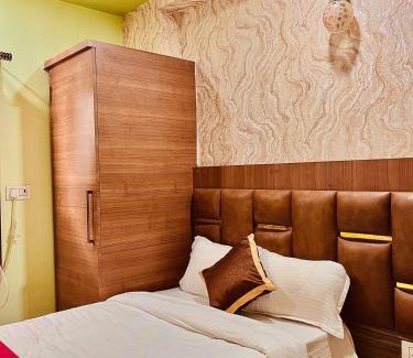 Gaya Hotel | Radhe krisshnna mahal