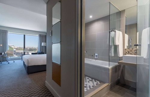 Sandown Hotel | Radisson Blu Gautrain Hotel