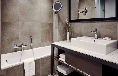 Mittelfeld Hotel | Radisson Blu Hotel, Hannover
