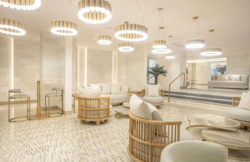Saint-Denis Hotel | Radisson Hotel Saint Denis, La Reunion