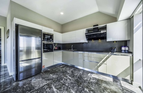 Gaziosmanpasa Apartment | Radisson Residences Avrupa TEM Istanbul