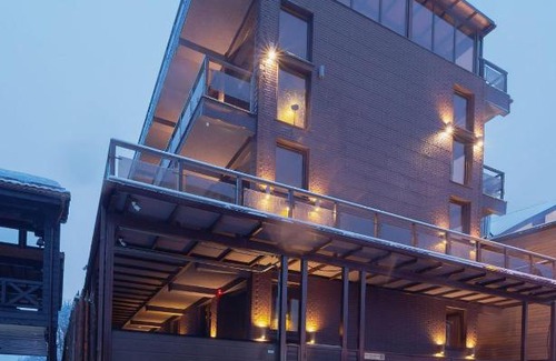 Esto-Sadok House | Raduzhny Guest House