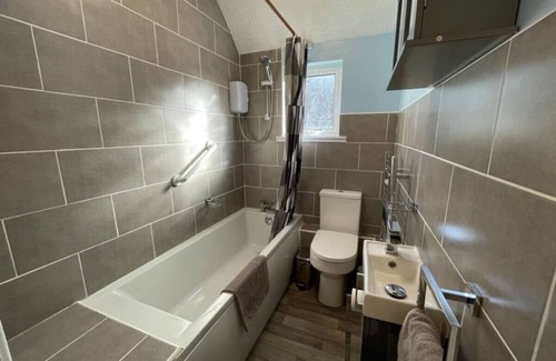 Camelford Cabin | Rae’s Cottage Sleeps 2+1