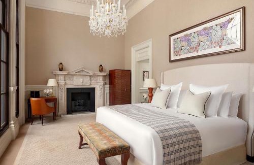 London City Centre Hotel | Raffles London at The OWO