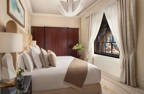 London City Centre Hotel | Raffles London at The OWO