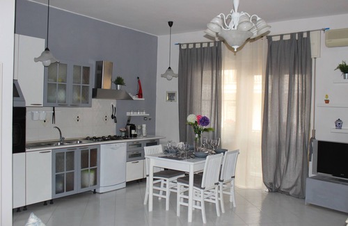 Scafati Apartment | Raffy's House Pompeii