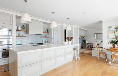 Sydney House | RAHITI by Palm Beach Holiday Rentals
