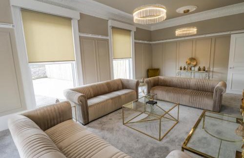 Scarborough City Centre House | Railway House