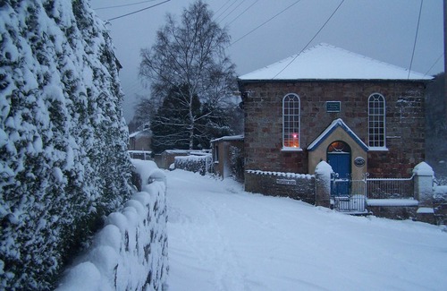 Cinderford Cottage | RAINFOREST CHAPEL, pet friendly, with a garden in Ruspidge