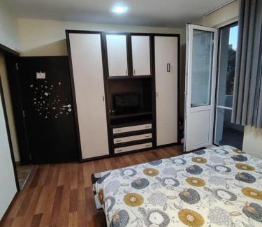 Ruse Apartment | Rainie Ruse