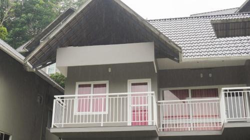 Devikolam Resort | Rains Valley Resort By Teal Luxury Stays