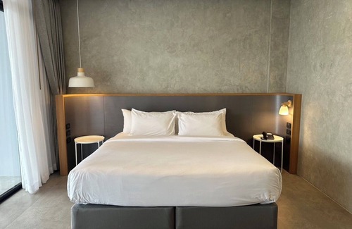 Kanchanaburi Hotel | Raintree Boutique and Pool Villa
