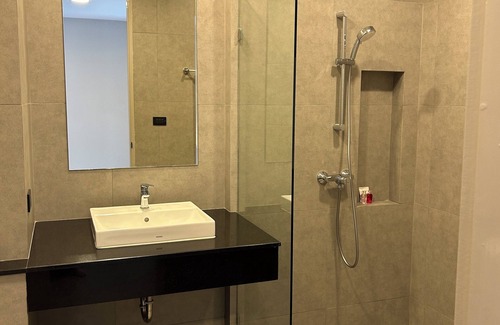 Kanchanaburi Hotel | Raintree Boutique and Pool Villa