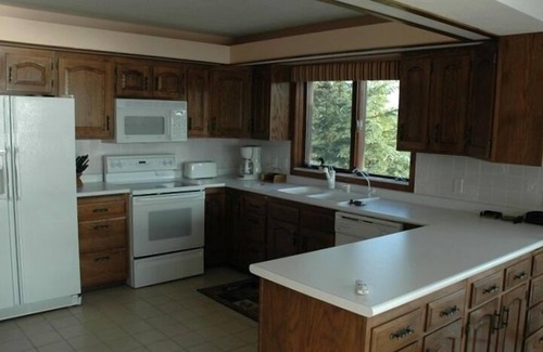 International Falls House | Rainy Lake Vacation Home with Panoramic Views