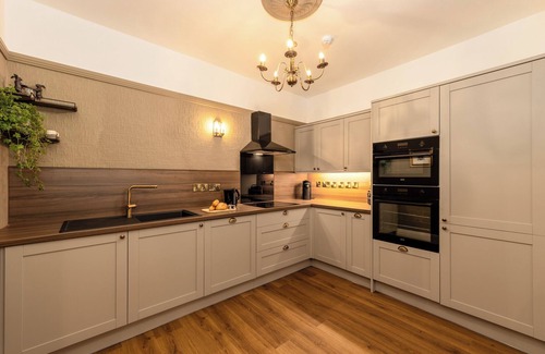 Grasmere Cottage | RAISE VIEW HOUSE, pet friendly, character holiday cottage in Grasmere