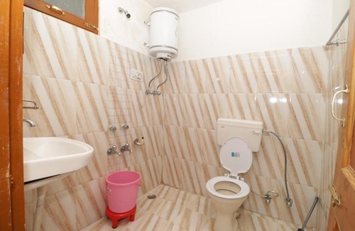 Old Manali House | Raj guest house