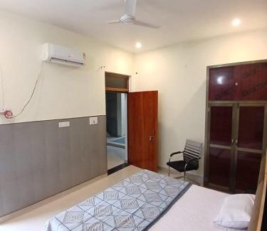 Faizabad House | Raj Sadan Homestay