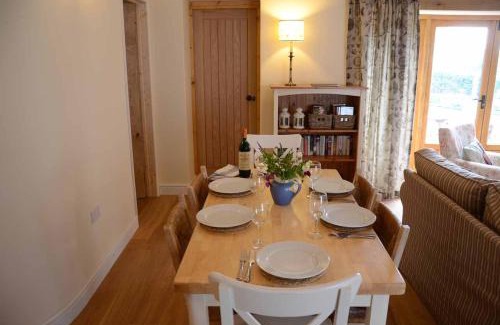 Holsworthy House | Raleigh Barn