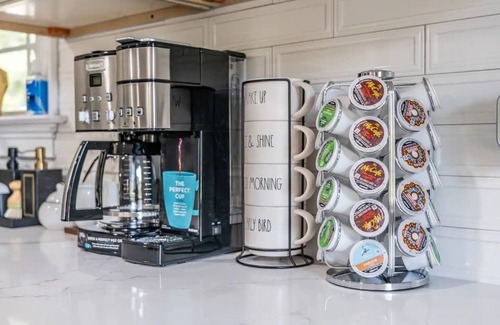 Umstead House | Raleigh Home w/Land and Hot Tub!