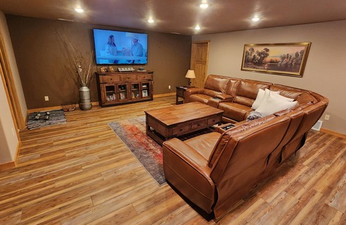 Rapid City House | Rally rental in Rapid City close to I90.