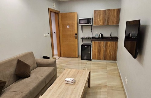 Qurish Street Hotel | Ram Jeddah