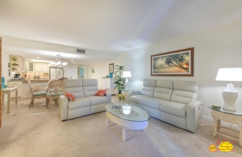North Redington Beach Condo | Ram Sea 406 is a Silver Tier 2-bedroom 2 bath Gulf Front Condo on 4th Floor