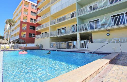 North Redington Beach Apartment | Ram Sea I 206