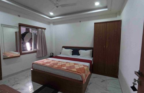 Faizabad Hotel | Rama Grand Palace