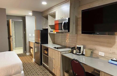 Medicine Hat Hotel | Ramada by Wyndham Medicine Hat