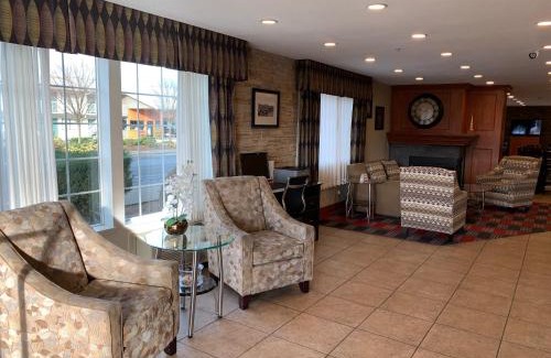 Hazelwood Hotel | Ramada by Wyndham Portland
