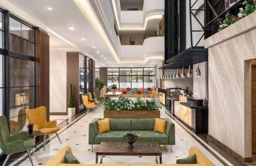 Kucukcekmece Hotel | Ramada Encore By Wyndham Istanbul Basin Express