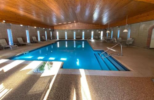 Lewiston Hotel | Ramada Hotel & Conference Center by Wyndham Lewiston