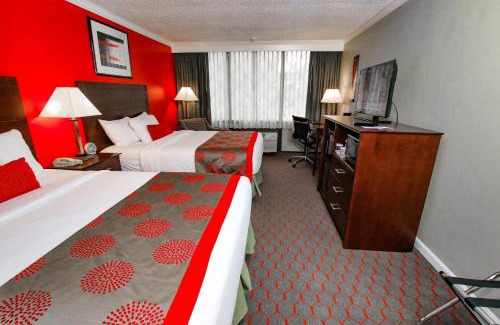 Lewiston Hotel | Ramada Hotel & Conference Center by Wyndham Lewiston