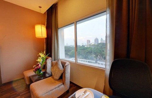 Bangalore City Center Hotel | Ramanashree Richmond Circle Bangalore