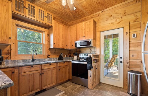 Bostic House | Rambling Rose Creekside Retreat near Asheville and Lake Lure