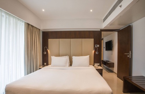 Khar Hotel | Ramee Techome