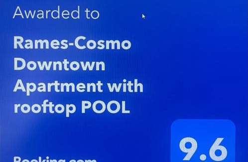 Erzsebetvaros Apartment | Rames-Cosmo Downtown Apartment with rooftop POOL