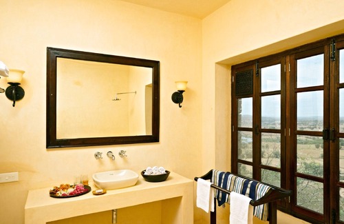 Sapotra Hotel | Ramthara Fort