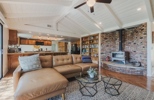 Paso Robles House | Ranch House Estate - Luxurious ranch house, vineyard views, pool, tennis, 4 bedrooms, 2.5 baths