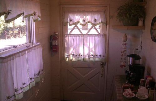 Tehachapi Hotel | Ranch Motel
