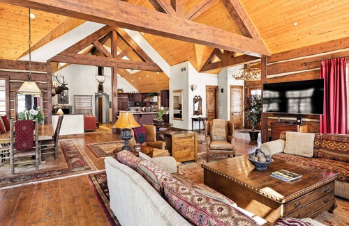 Snowmass Village House | Ranch Style Retreat
