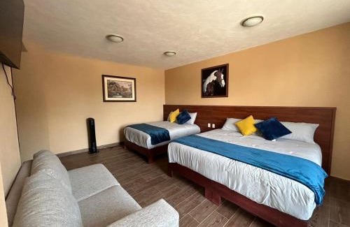 Tequisquiapan House | Rancho los Encinos