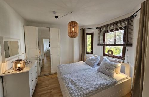 Timmendorfer Strand House | Raphael - "Marilyn Monroe"